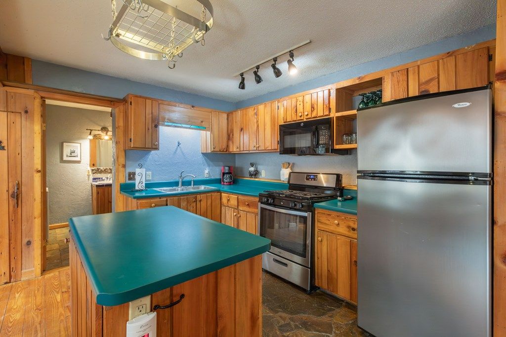 Photo of 275 Conard Circle, Bryson City, NC 28713 (MLS # 26046602)