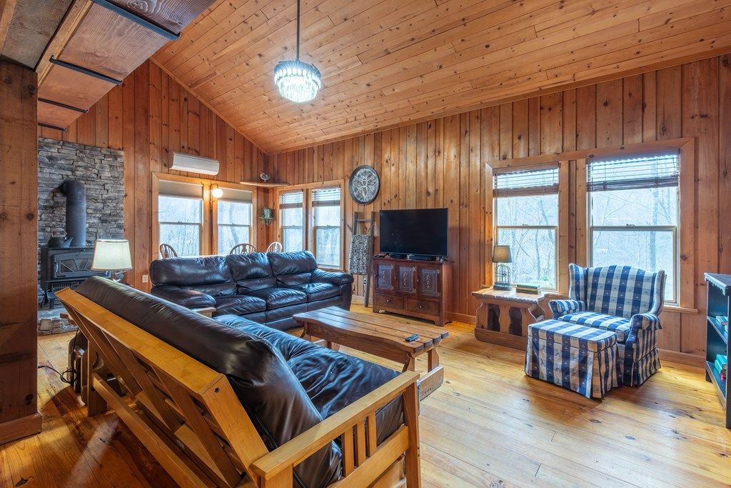 Photo of 275 Conard Circle, Bryson City, NC 28713 (MLS # 26046602)