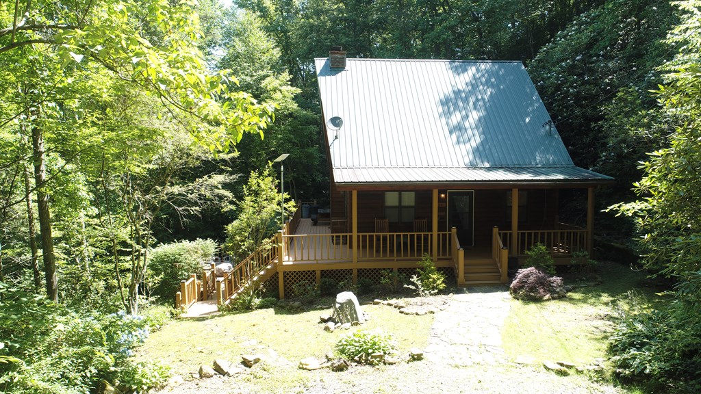 Robbinsville (Graham), North Carolina 28771, United States, 2 Bedrooms Bedrooms, ,2 BathroomsBathrooms,Residential,Active,157288