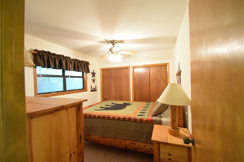 Robbinsville (Graham), North Carolina 28771, United States, 2 Bedrooms Bedrooms, ,2 BathroomsBathrooms,Residential,Active,157288