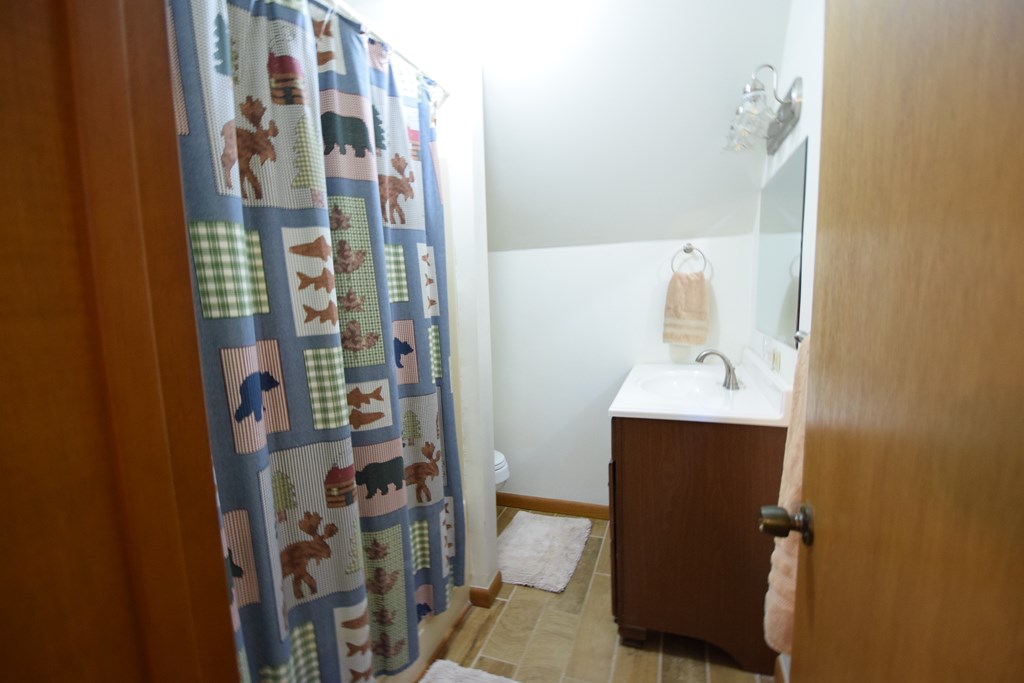 Robbinsville (Graham), North Carolina 28771, United States, 2 Bedrooms Bedrooms, ,2 BathroomsBathrooms,Residential,Active,157288