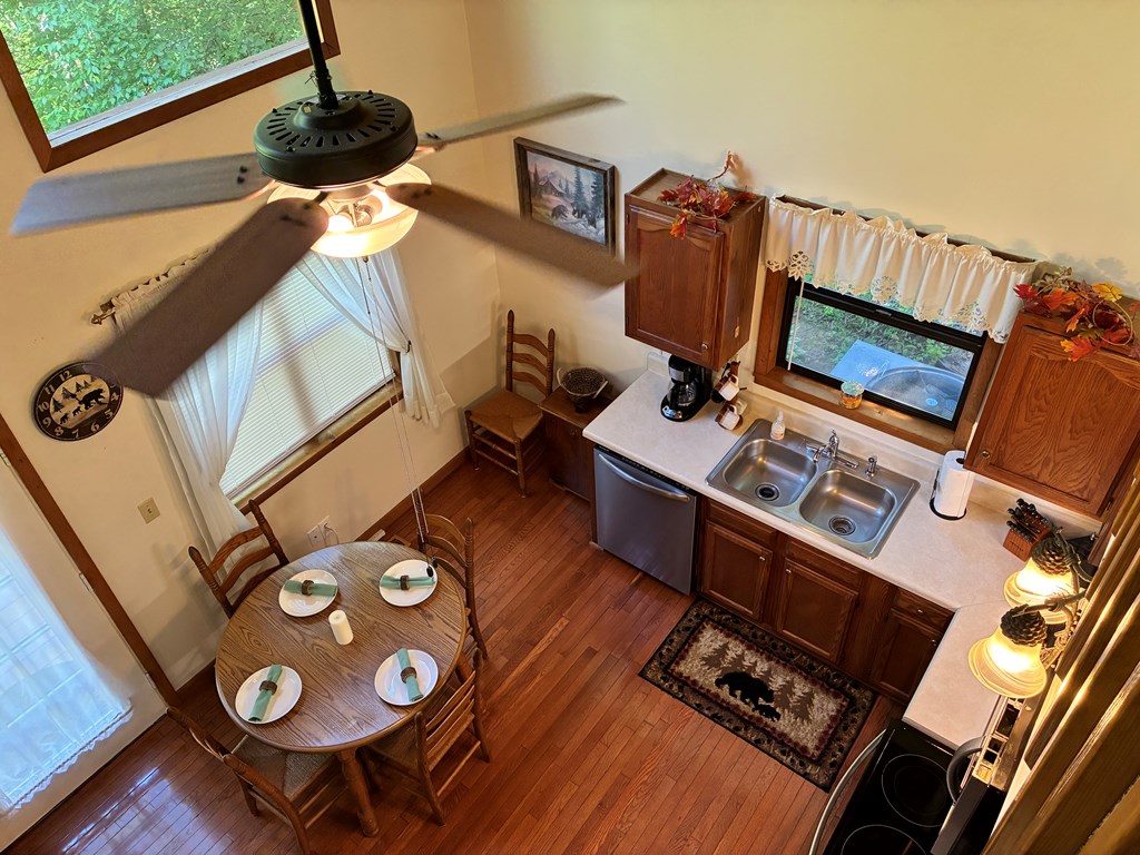 Robbinsville (Graham), North Carolina 28771, United States, 2 Bedrooms Bedrooms, ,2 BathroomsBathrooms,Residential,Active,157288