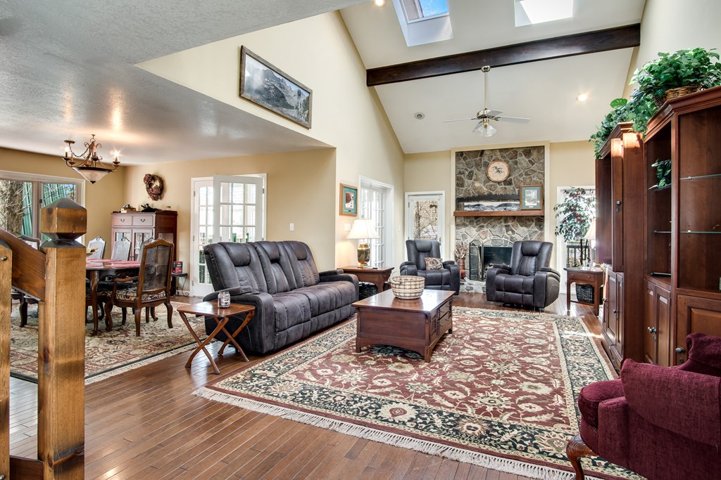 82 Avisco Road