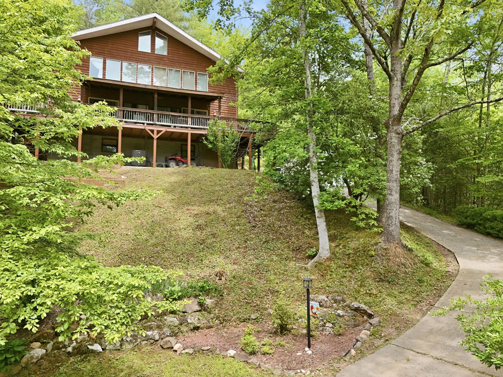16 Hillside Terrace