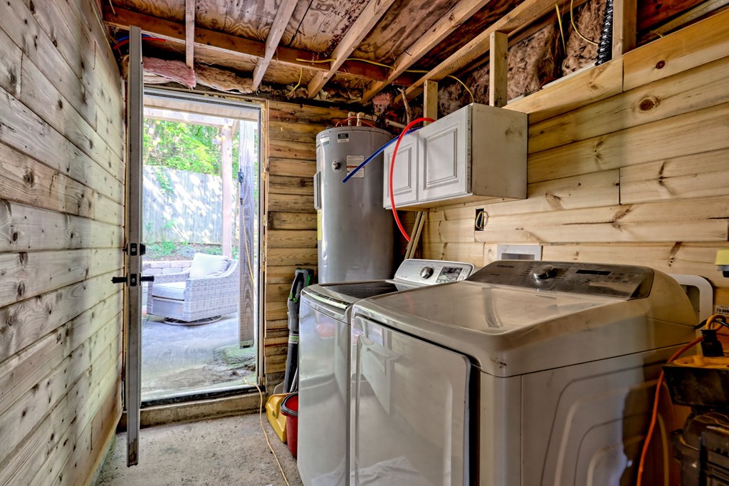 Murphy, South Carolina 29806, United States, 3 Bedrooms Bedrooms, ,2 BathroomsBathrooms,Residential,Active,210777