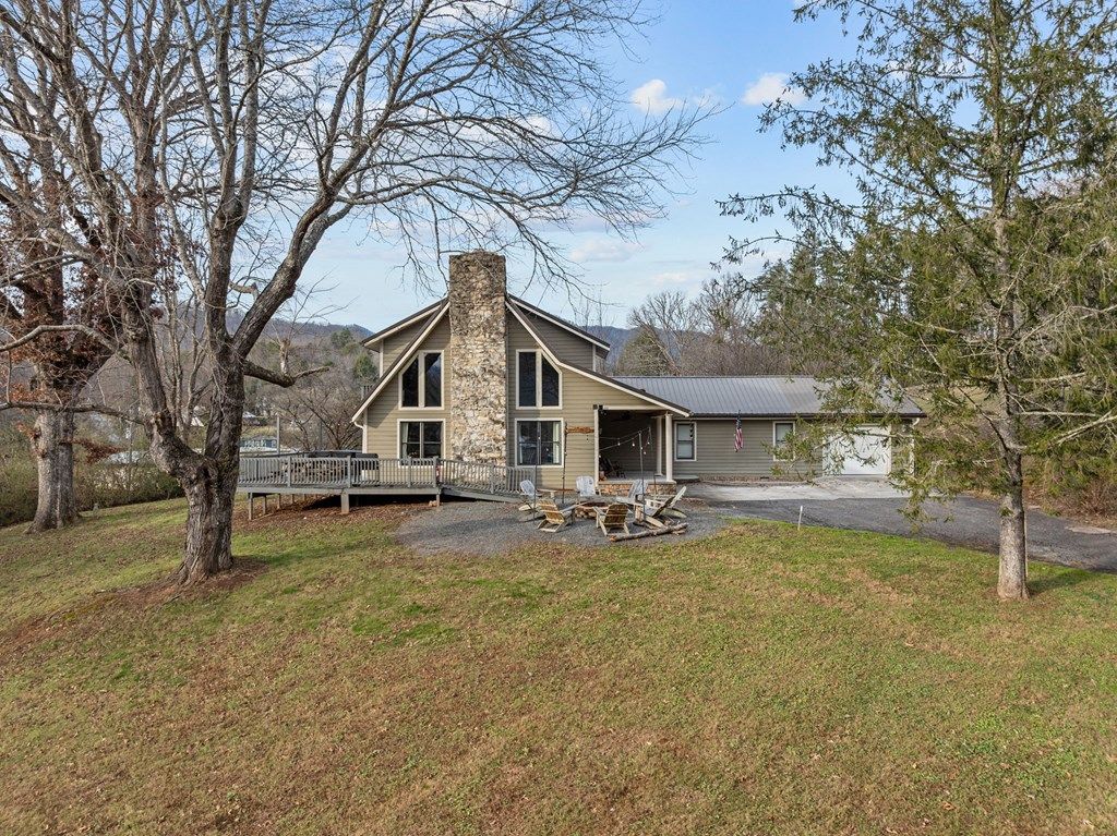 Photo of 540 Toot Hollow Road, Bryson City, NC 28713 (MLS # 26047018)