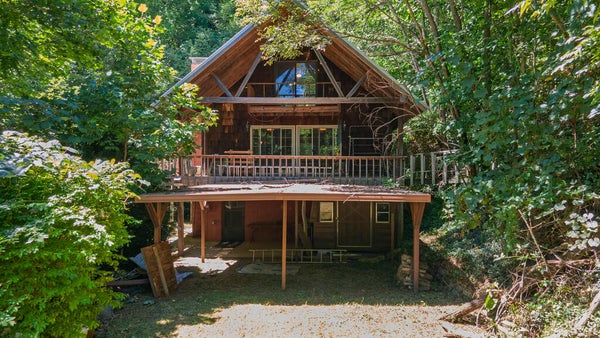 400 LITTLE HOG BACK MOUNTAIN RD, HIGHLANDS, NC 28741 - Image ecee56716cd92e5426c1f7dc7c2ae73d/2363333861