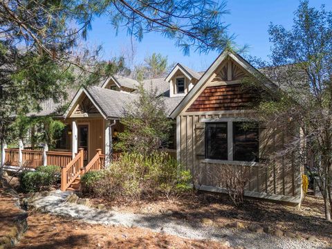 Photo of 98 Mill Pond Dr, Tuckasegee, NC 28783 (MLS # 26046845)