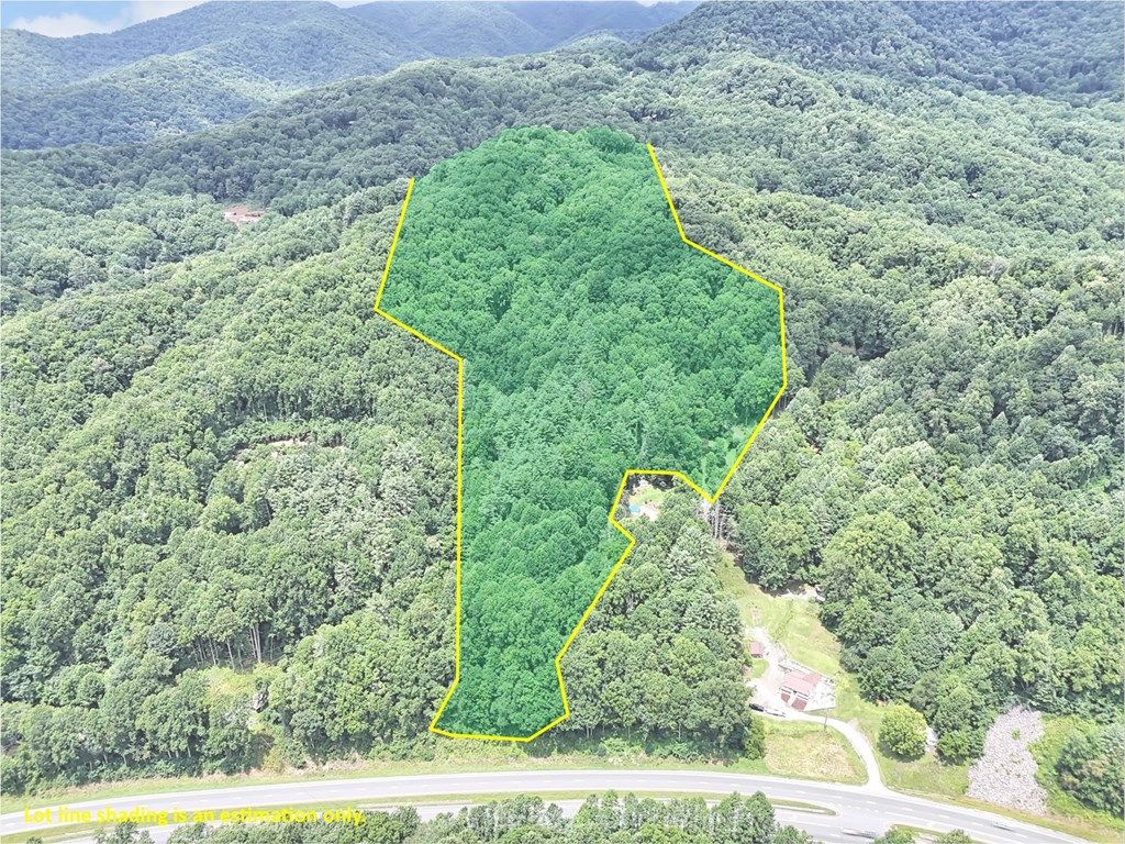 Photo of 291 Incline Dr, Sylva, NC 28779 (MLS # 26048007)