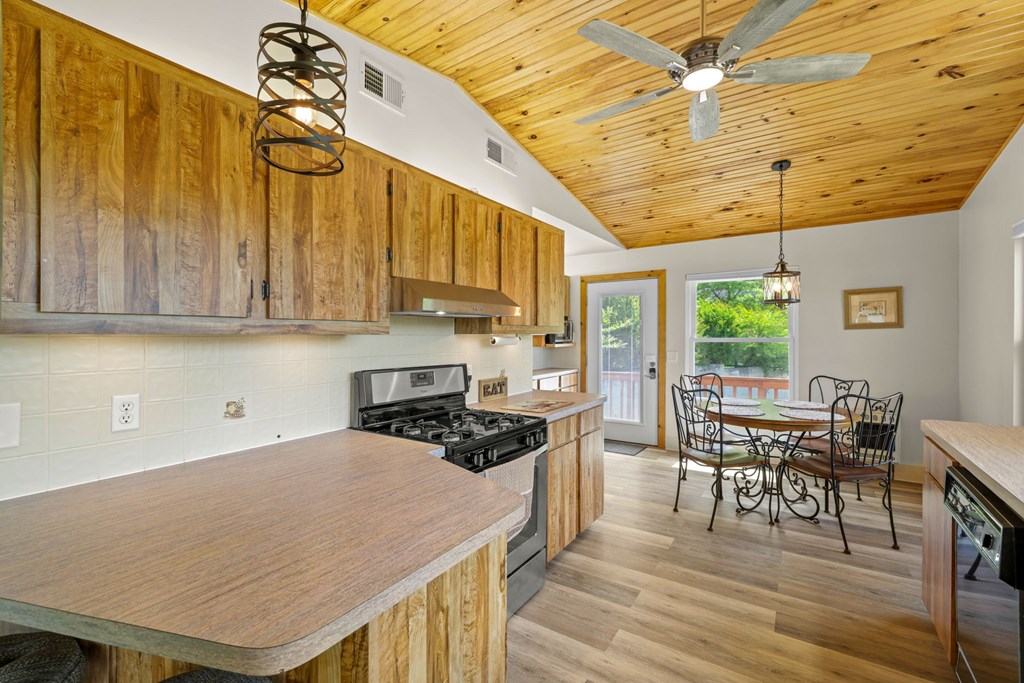 208 Quail Ridge Trail