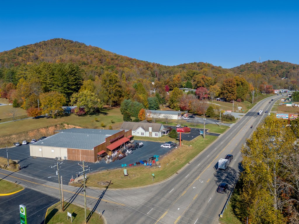 25 Setser Branch Rd / 441 South