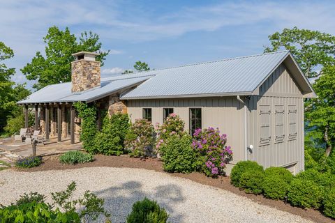 Photo of 532 Tsali Crossing N, Bryson City, NC 28713 (MLS # 26045284)