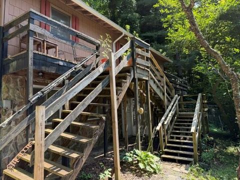 Photo of 138 Heavenly View Dr, Sylva, NC 28779 (MLS # 26047692)