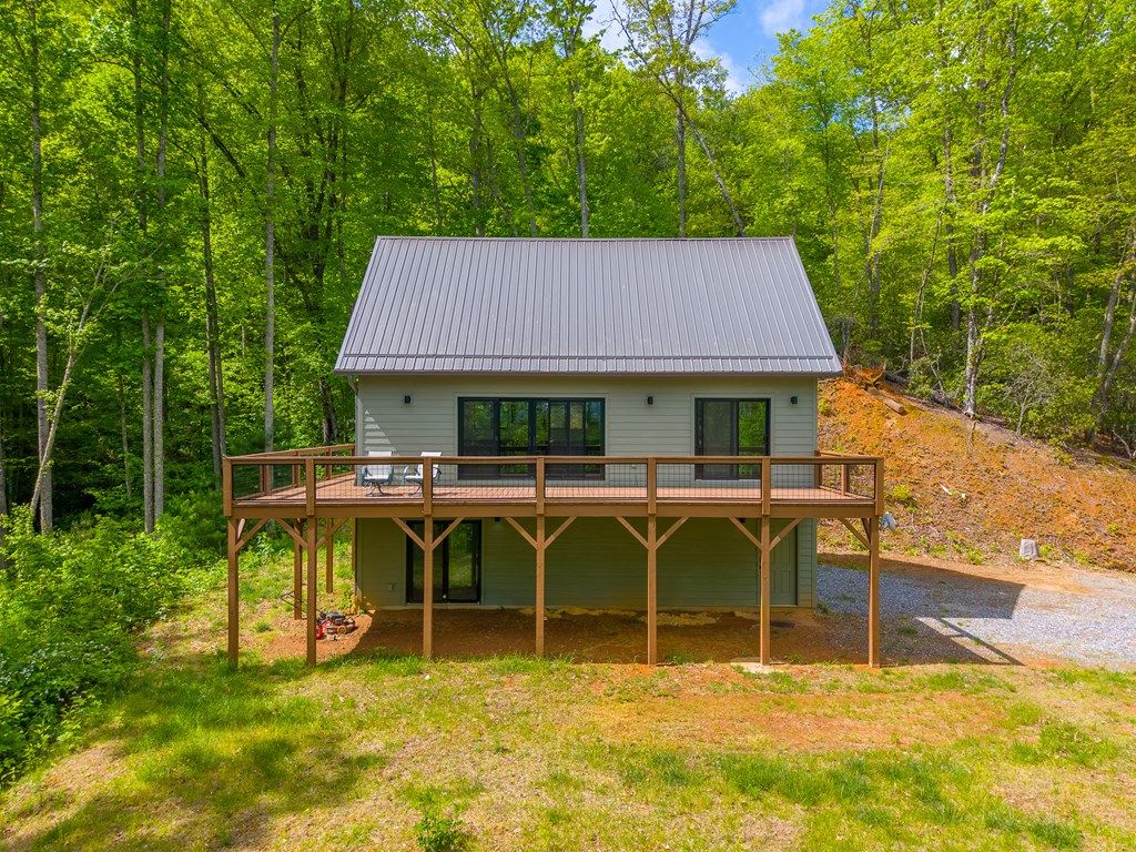 Photo of 161 Panther Ridge, Sylva, NC 28779 (MLS # 26047140)