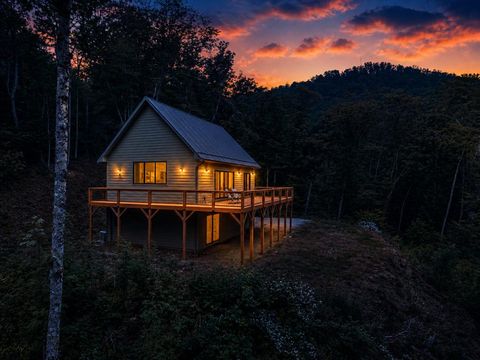 Photo of 161 Panther Ridge, Sylva, NC 28779 (MLS # 26047140)