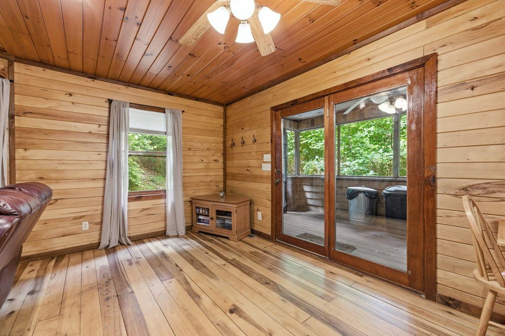 Photo of 326 Little Laurel Creek Road, Bryson City, NC 28713 (MLS # 26047500)
