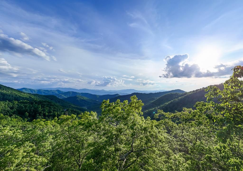 Photo of Lot 47 Falls View Dr, Bryson City, NC 28713 (MLS # 26047395)