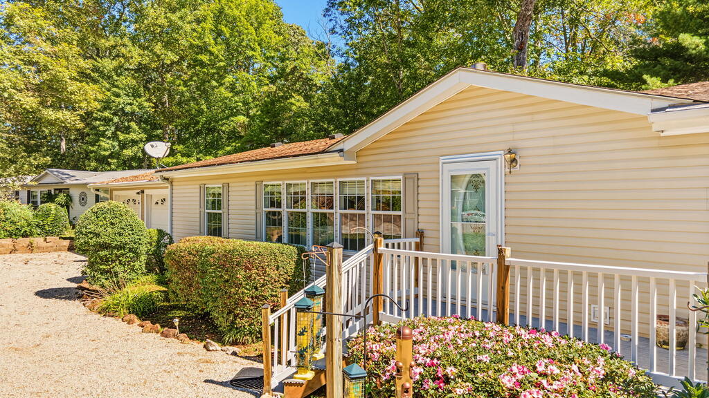 111 Westwood Dr