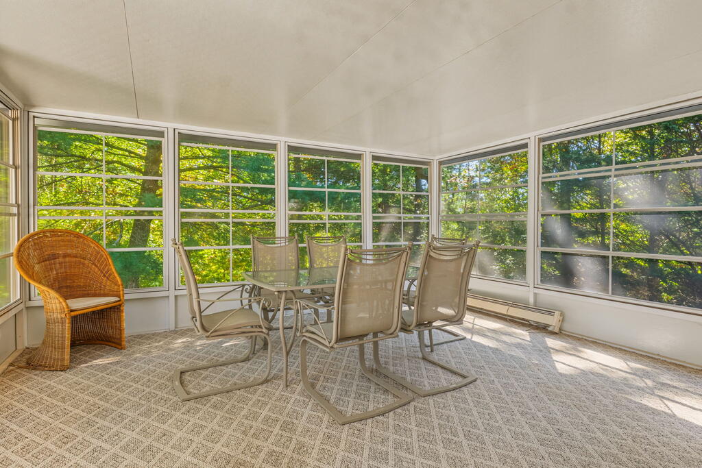 111 Westwood Dr