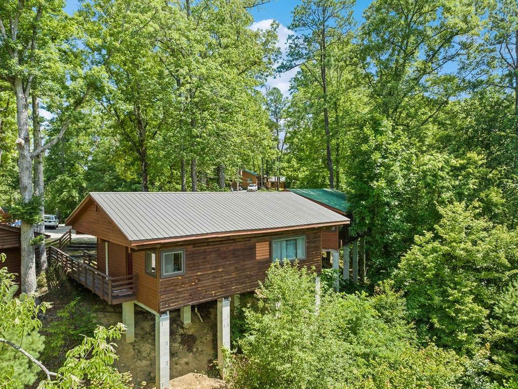 Photo of 299 Blue Ridge Parkway, Bryson City, NC 28713 (MLS # 26041588)