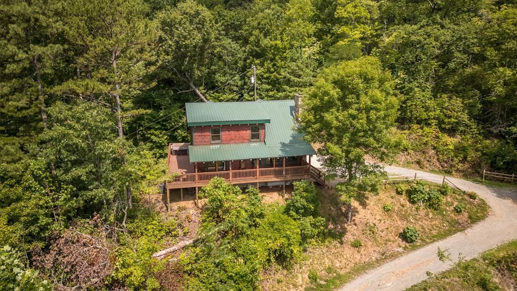 Photo of 460 Briggs Cove Road, Robbinsville (Graham), NC 28771 (MLS # 26041552)