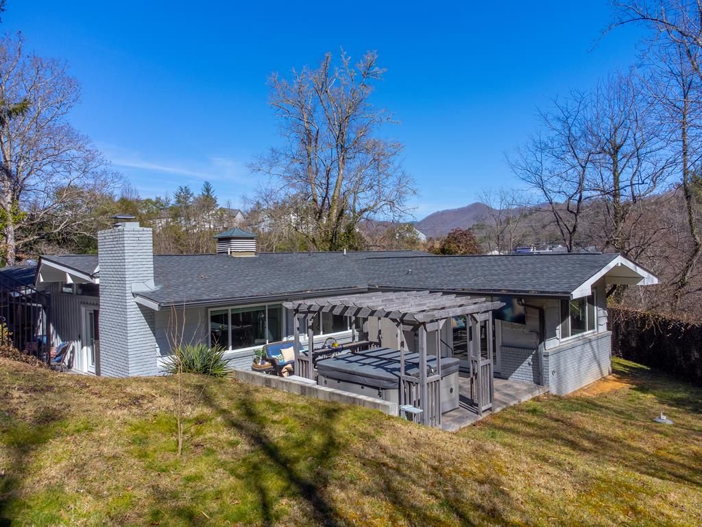 Photo of 240 N Country Club Dr, Cullowhee, NC 28723 (MLS # 26045385)