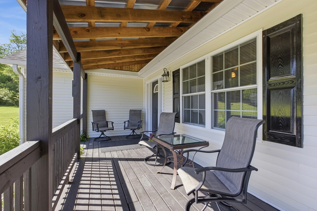 1355 Hickory Knoll Rd