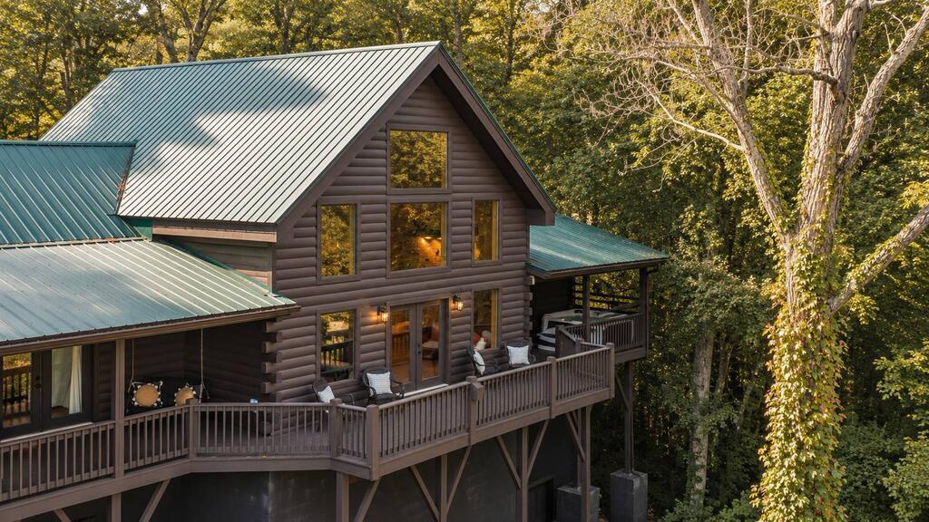 Photo of 240 Fortner Ave, Bryson City, NC 28713 (MLS # 26048600)