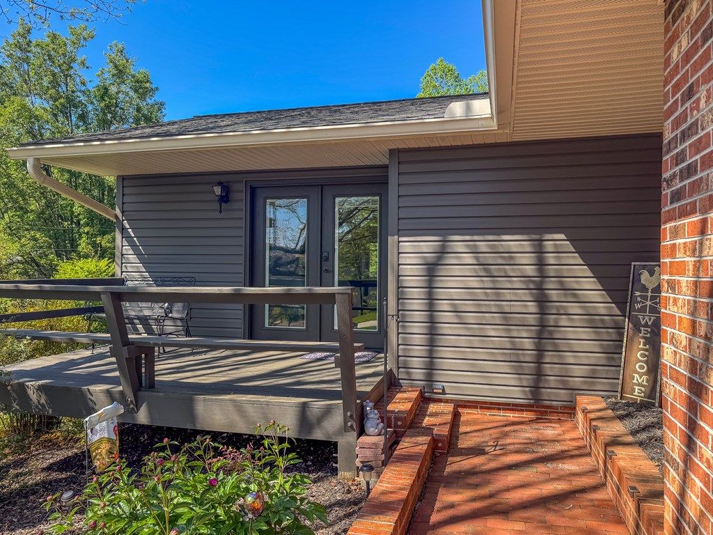 Photo of 52 Briar Patch Rd, Cullowhee, NC 28723 (MLS # 26047019)