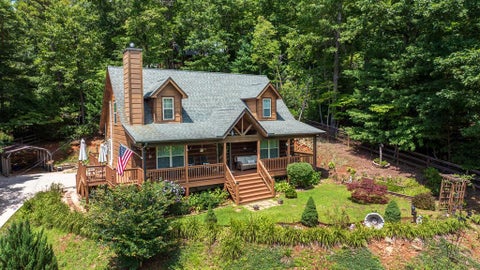Photo of 430 East Hickory Knoll Rd, Franklin, NC 28734 (MLS # 26047934)