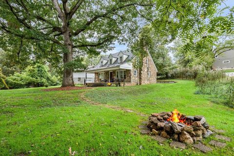 Photo of 51 Gudger Road, Other, NC 28715 (MLS # 26045245)