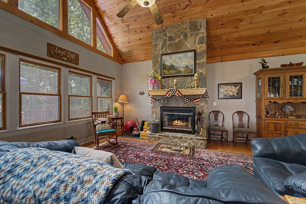 Photo of 760 Woody Lane, Waynesville, NC 28786 (MLS # 26048004)