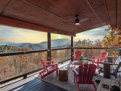 110 Garden Knoll Rd Franklin NC 28734