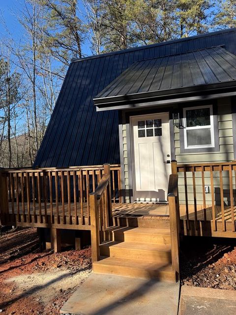 Photo of 854 Snow Hill Road, Franklin, NC 28734 (MLS # 26042805)