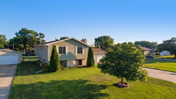 938 W 11TH ST, LEXINGTON, NE 68850 - Image 3a4ab1fd70bfb387ba3e83ba4cf898bc/3350718882