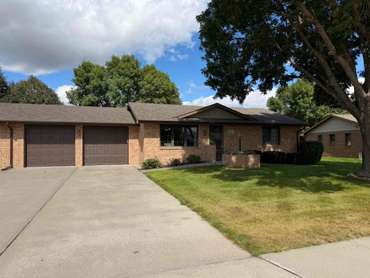 1512 E 43RD ST, KEARNEY, NE 68847 - Image 8582a8f8bca4ca09cb499a1adb81dc4d/609354095