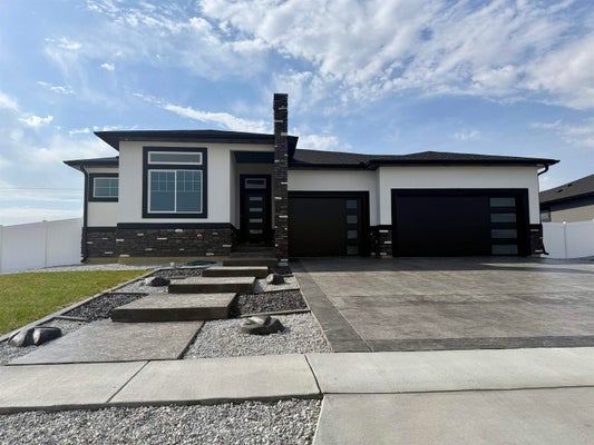 1013 MADDEN RD, HASTINGS, NE 68901 - Image 9d47708be3fc3605b964da8e920e1f4e/2811400376