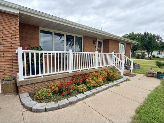 2760 S BALTIMORE AVE, HASTINGS, NE 68901 - Image ab7cc25af8a56282bee8d0b23d5da5a4/109858672