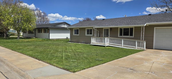 1818 KIOWA LN, COZAD, NE 69130 - Image cd095e006bfca9c862af60745dc78d33/3290523807