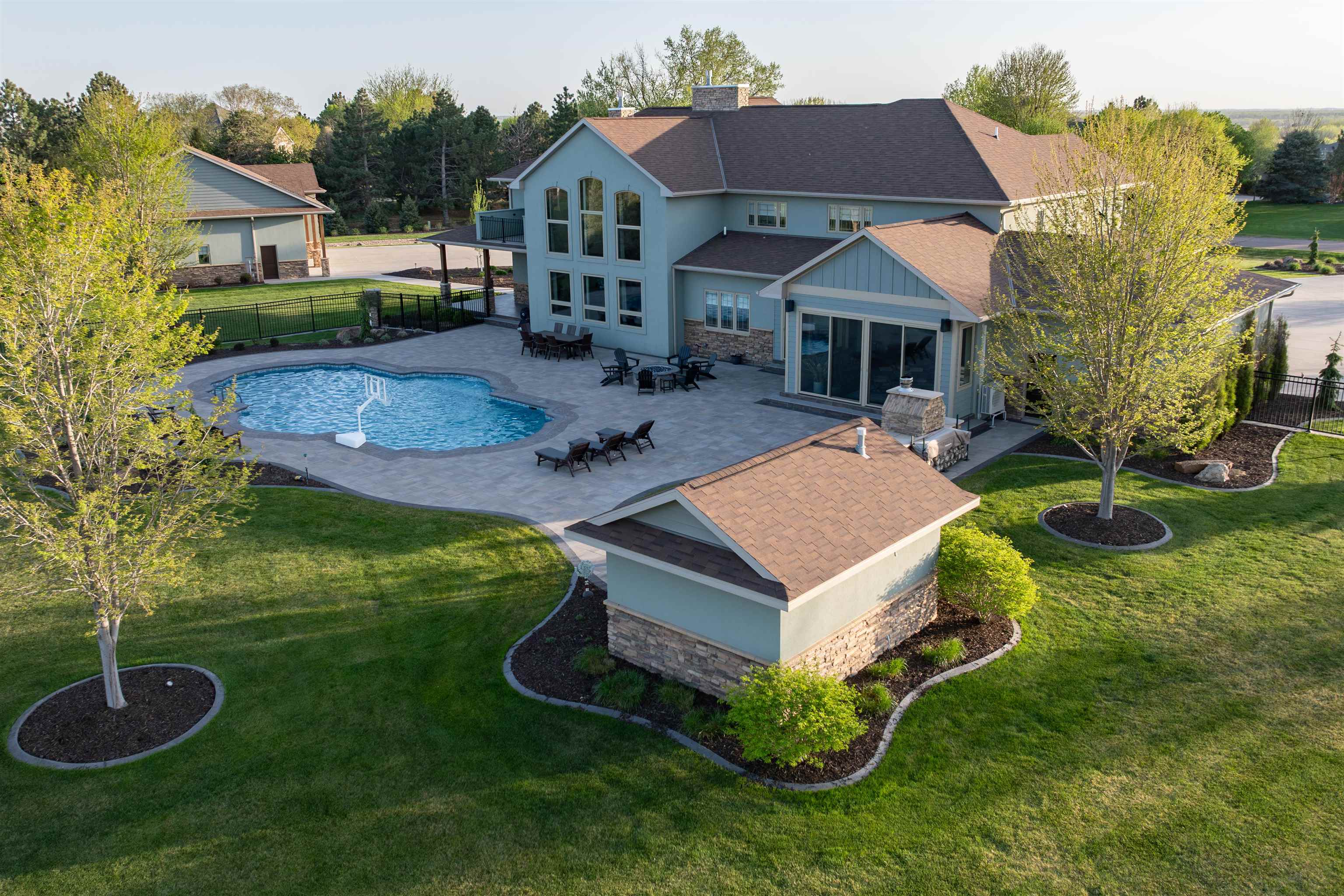 43 Rolling Hills Rd, Kearney, NE, 68845, USA, 5 Bedrooms Bedrooms, ,5 BathroomsBathrooms,Residential,Pending,43 Rolling Hills Rd,20260595