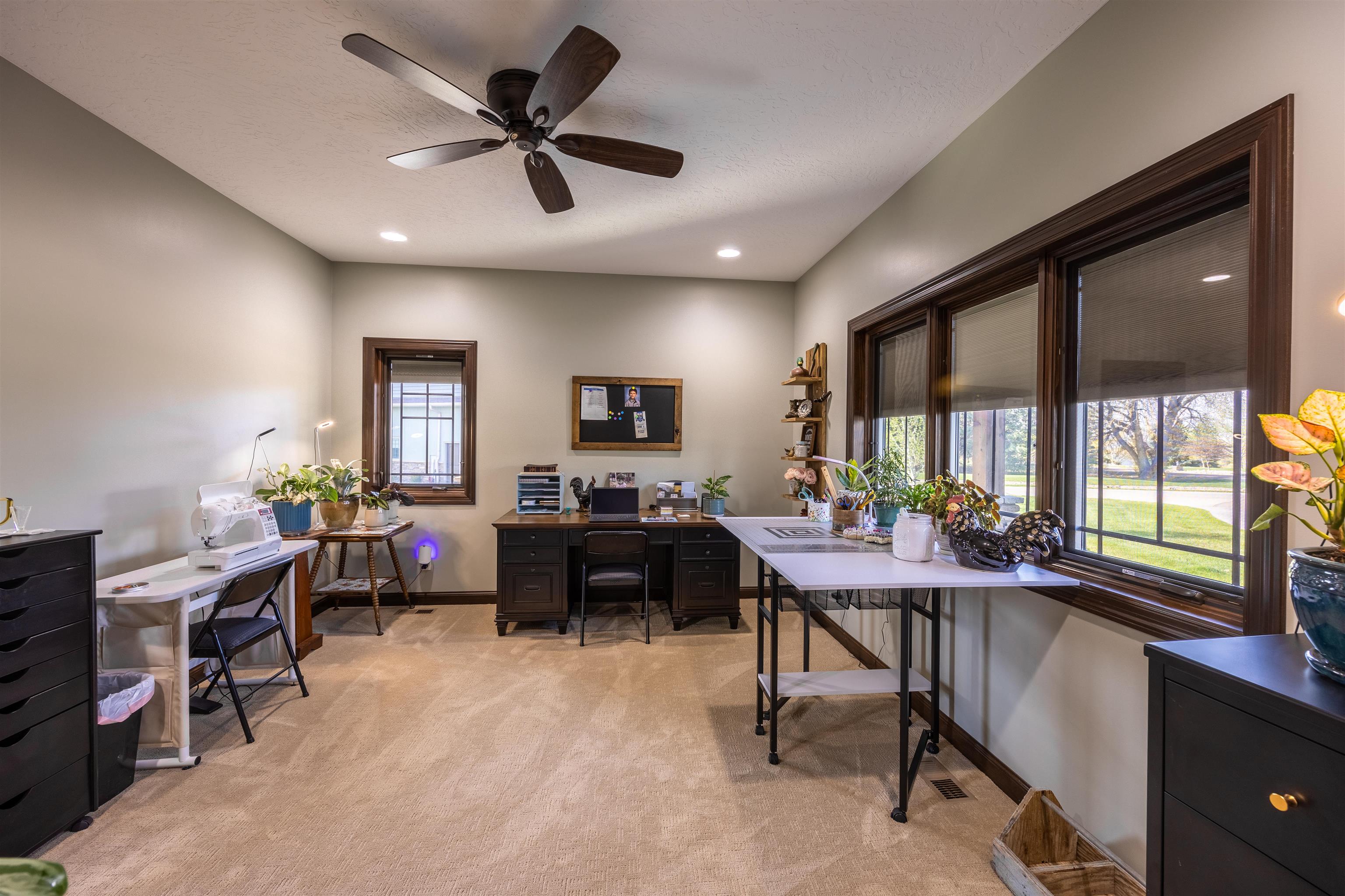 43 Rolling Hills Rd, Kearney, NE, 68845, USA, 5 Bedrooms Bedrooms, ,5 BathroomsBathrooms,Residential,Pending,43 Rolling Hills Rd,20260595