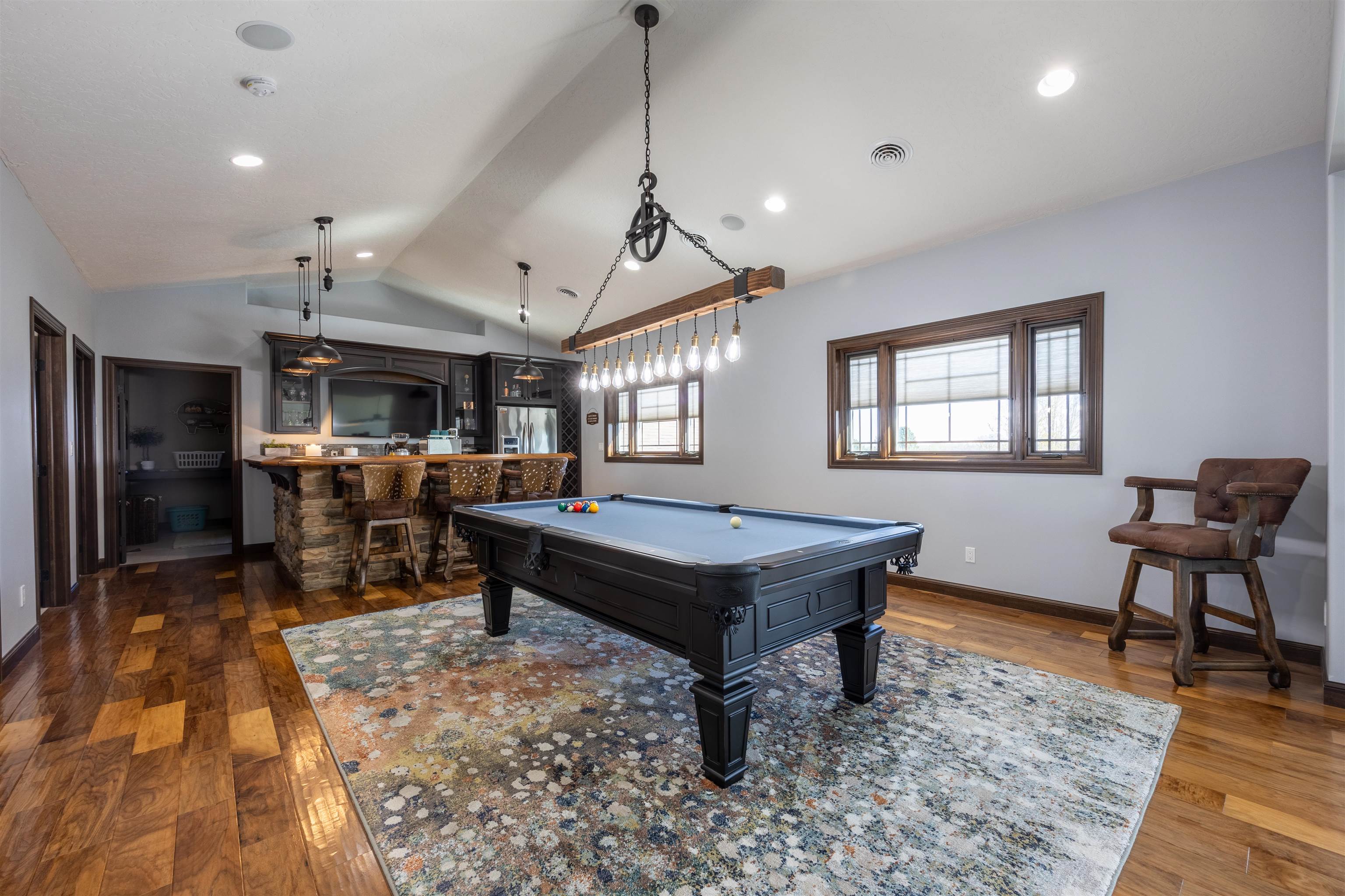 43 Rolling Hills Rd, Kearney, NE, 68845, USA, 5 Bedrooms Bedrooms, ,5 BathroomsBathrooms,Residential,Pending,43 Rolling Hills Rd,20260595