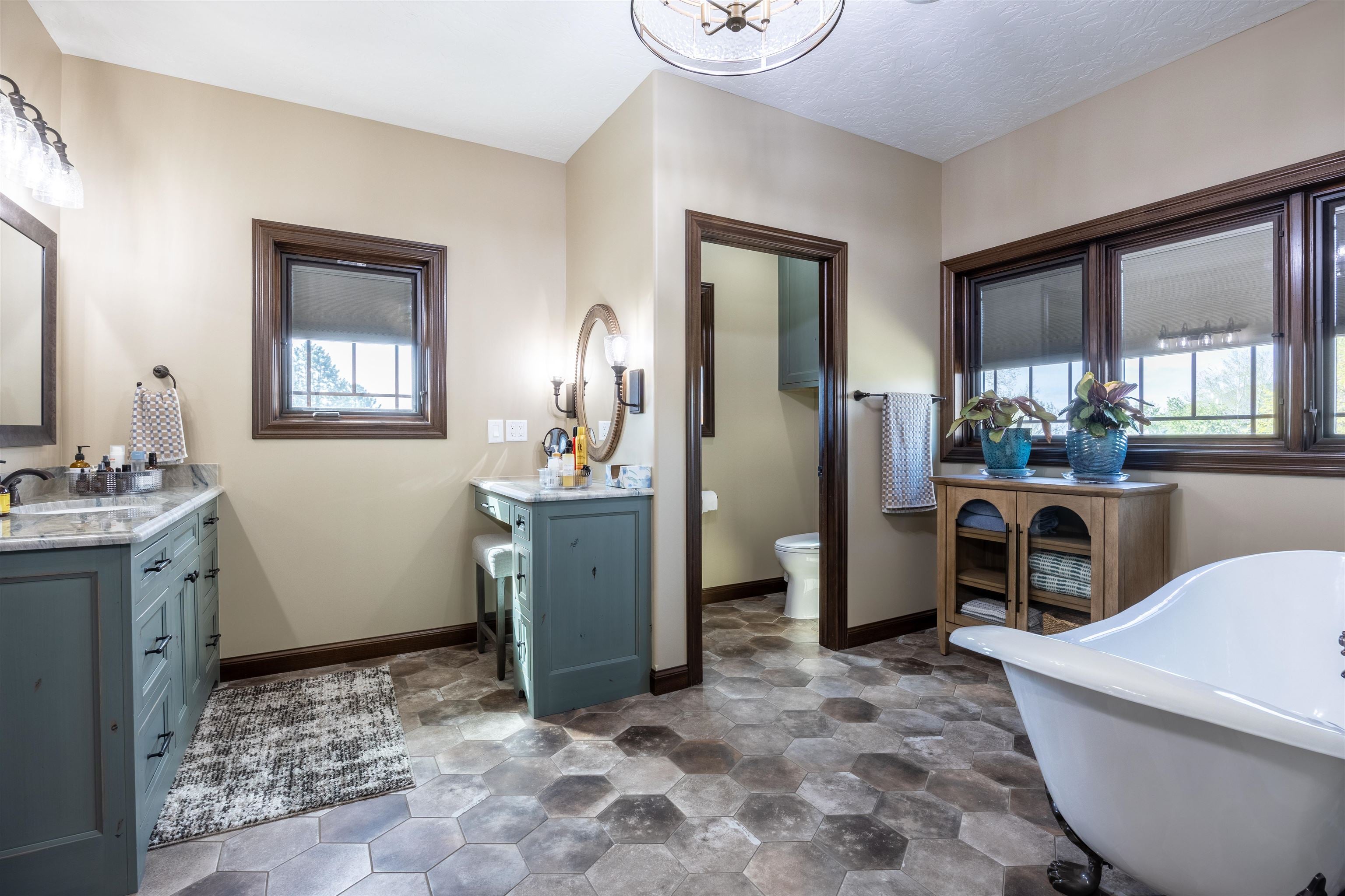 43 Rolling Hills Rd, Kearney, NE, 68845, USA, 5 Bedrooms Bedrooms, ,5 BathroomsBathrooms,Residential,Pending,43 Rolling Hills Rd,20260595
