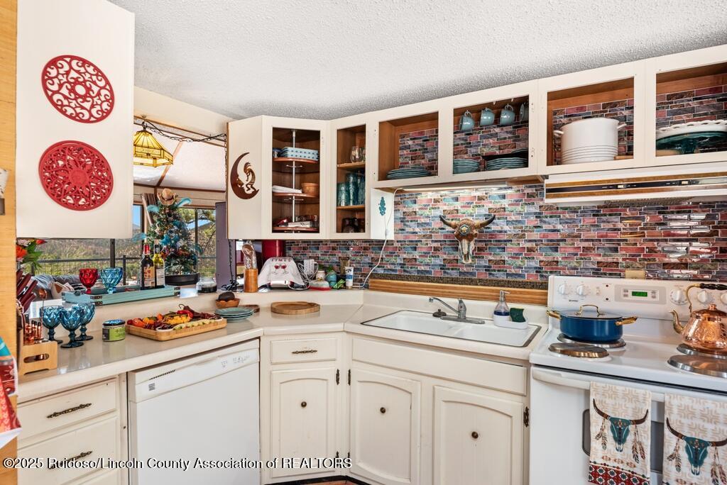 112 Mon Jeau Drive, Ruidoso, New Mexico image 12