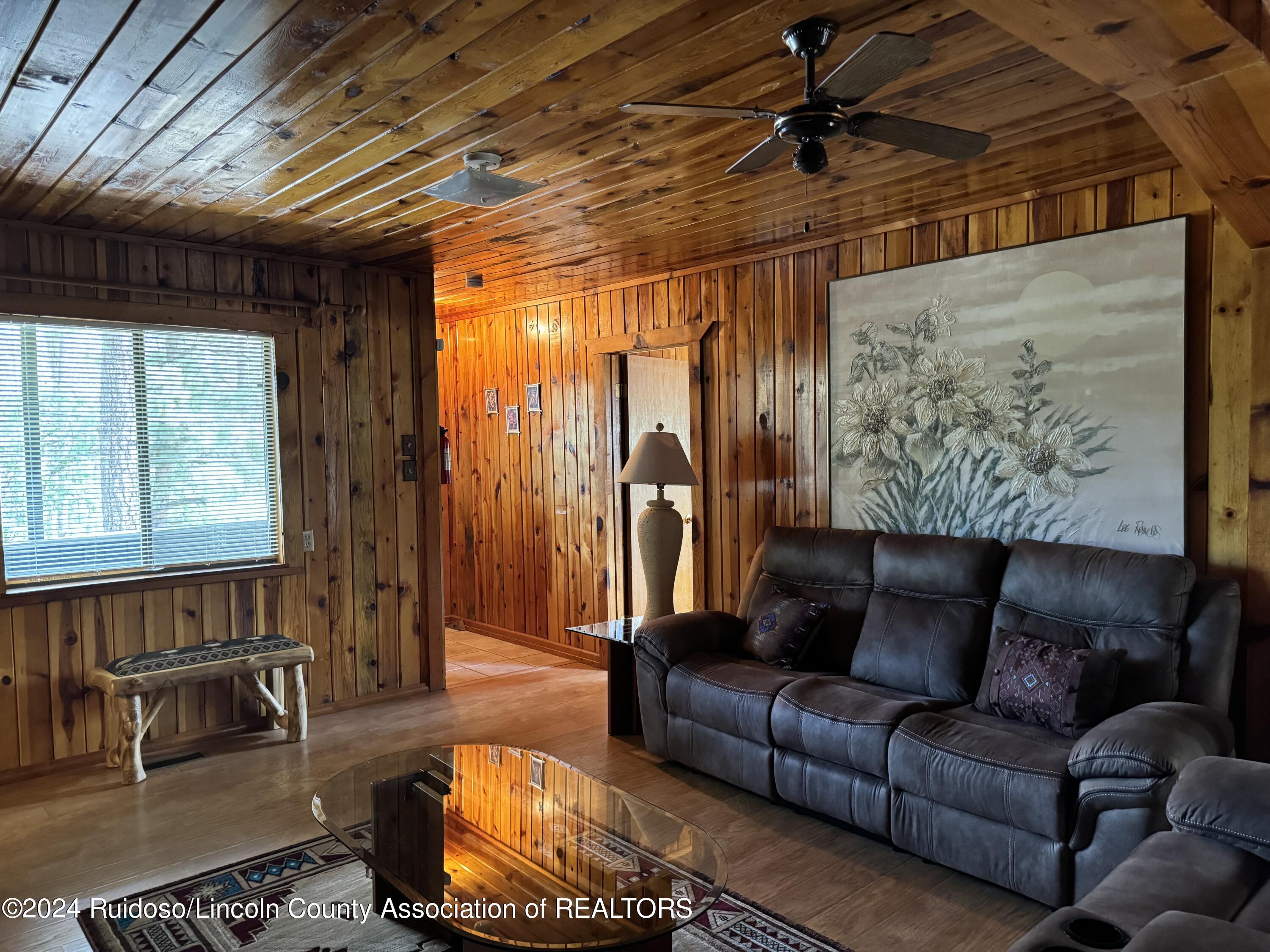 415 2nd Street, Ruidoso, New Mexico image 5