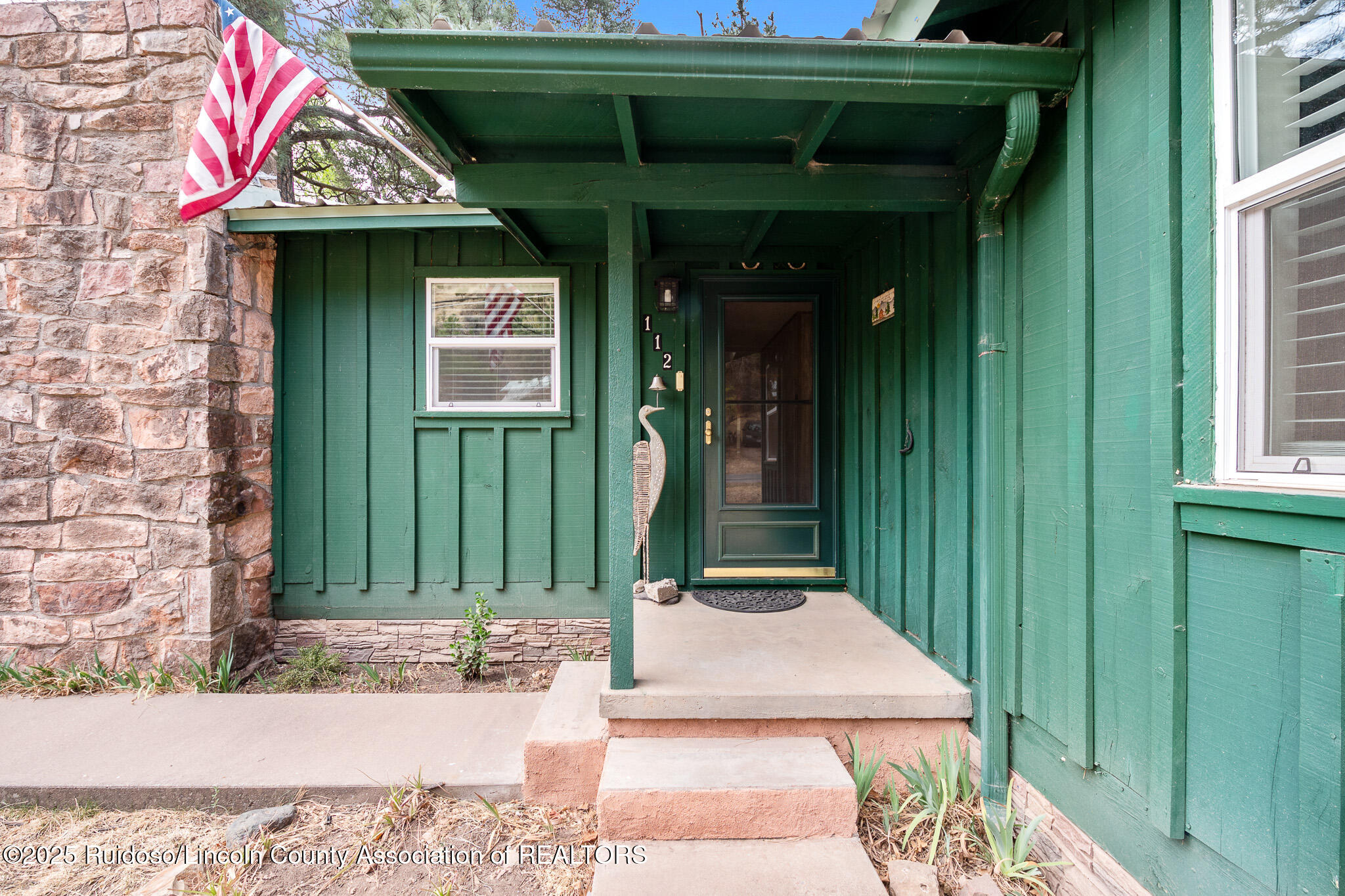 112 Meander Drive, Ruidoso, New Mexico image 2