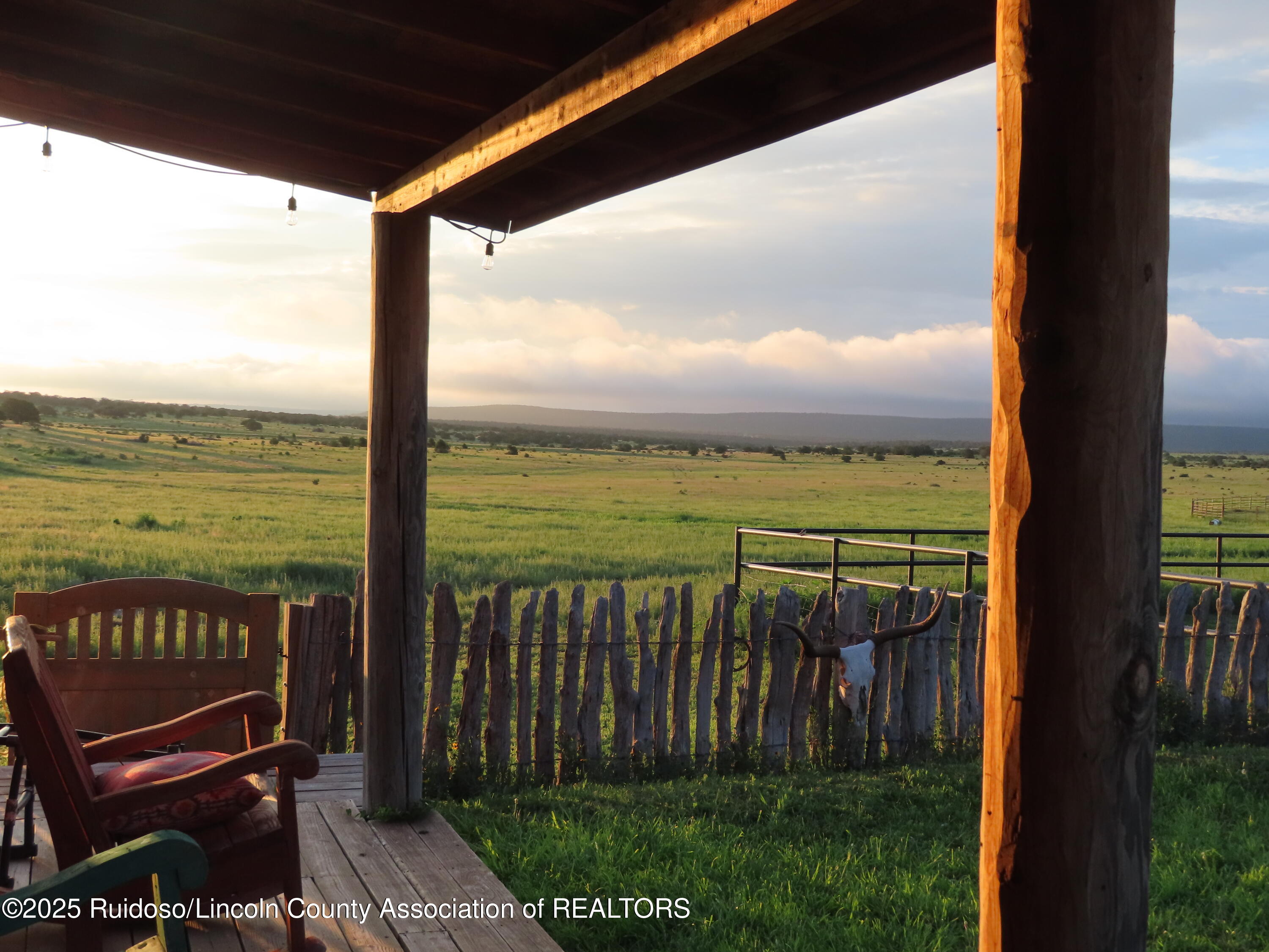 205 Katrina Road, Corona, New Mexico image 1