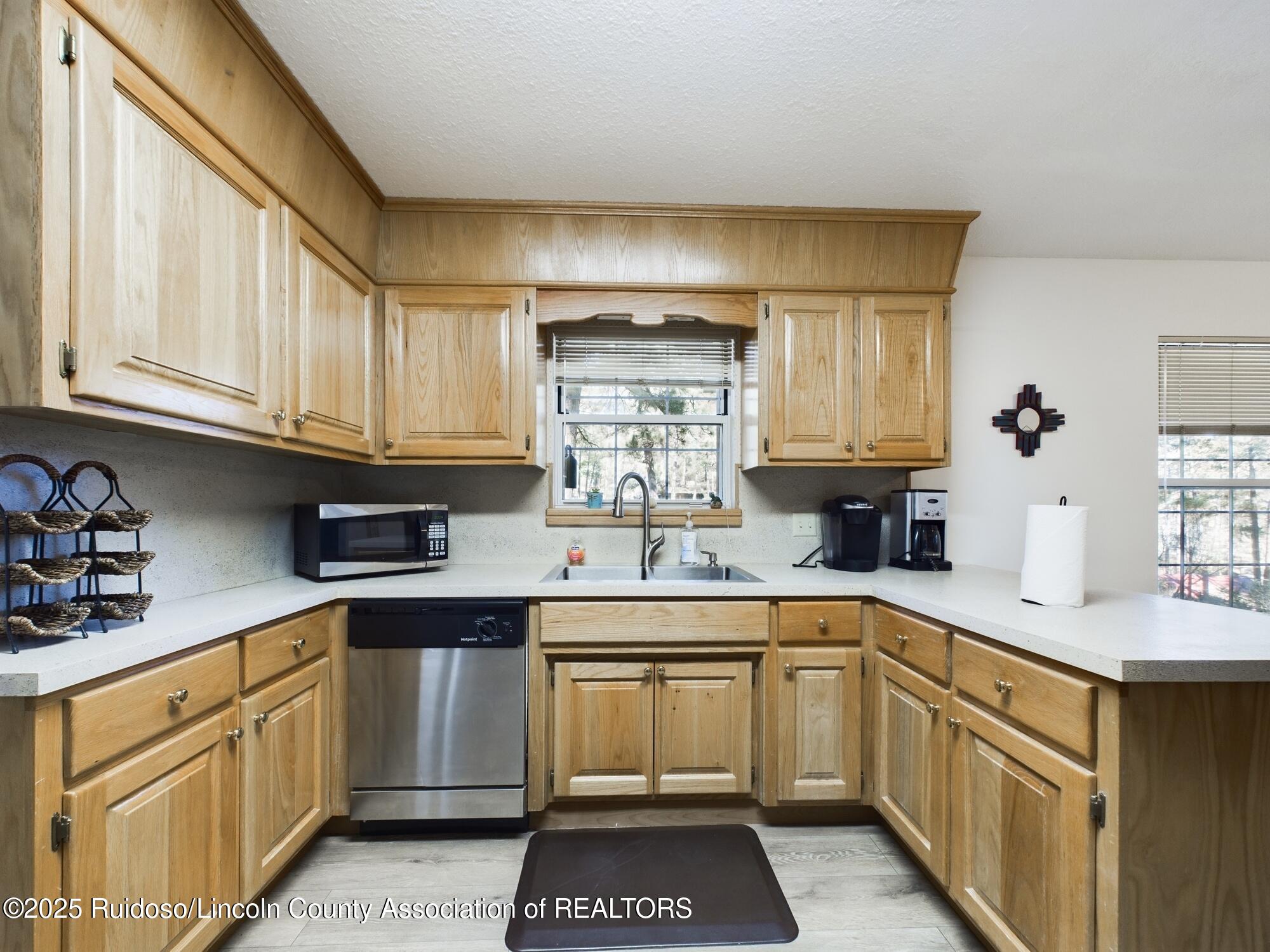 141 Brady Canyon Drive, Ruidoso, Texas image 10