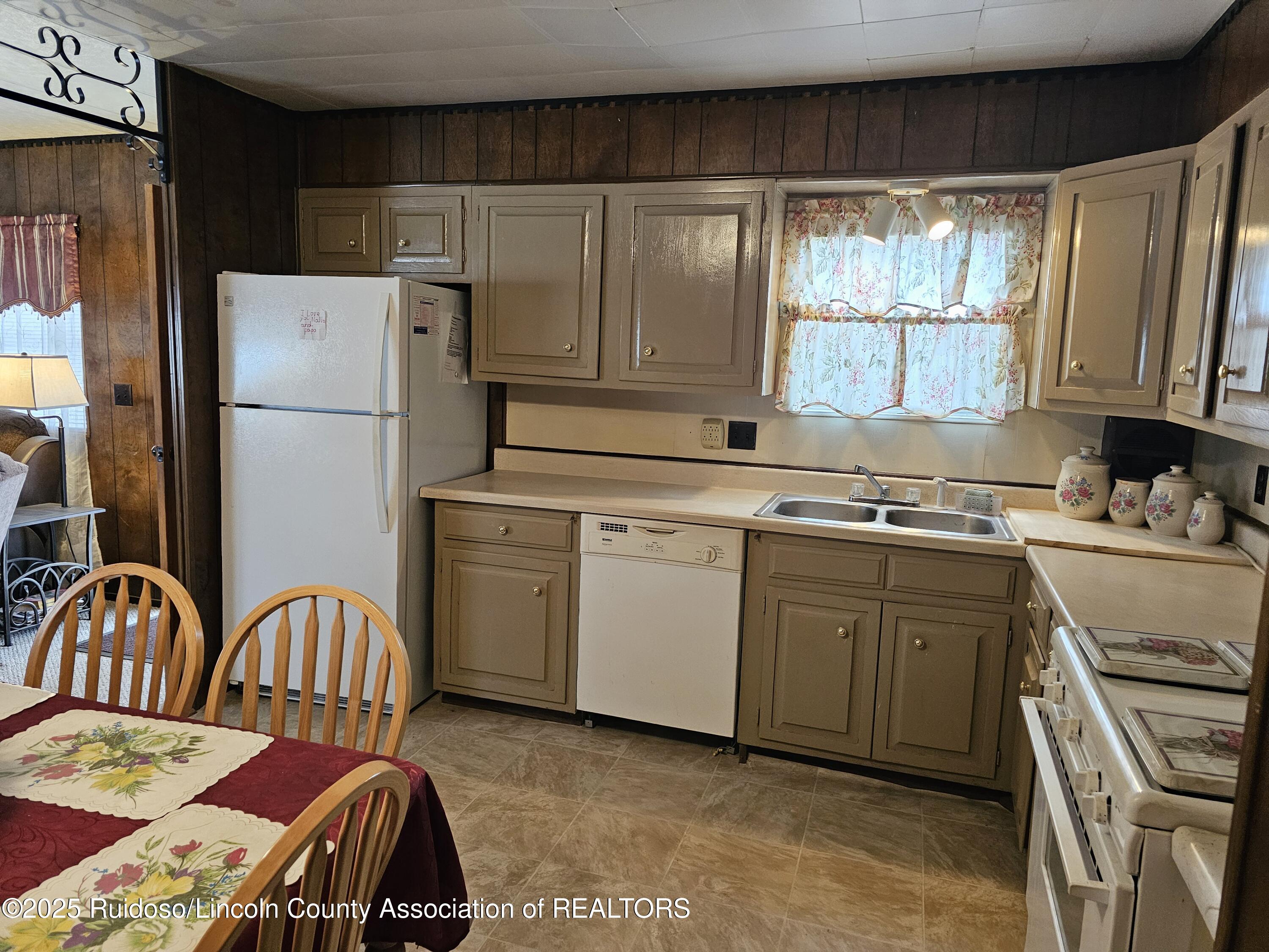 205 Reservoir Drive, Ruidoso Downs, New Mexico image 12