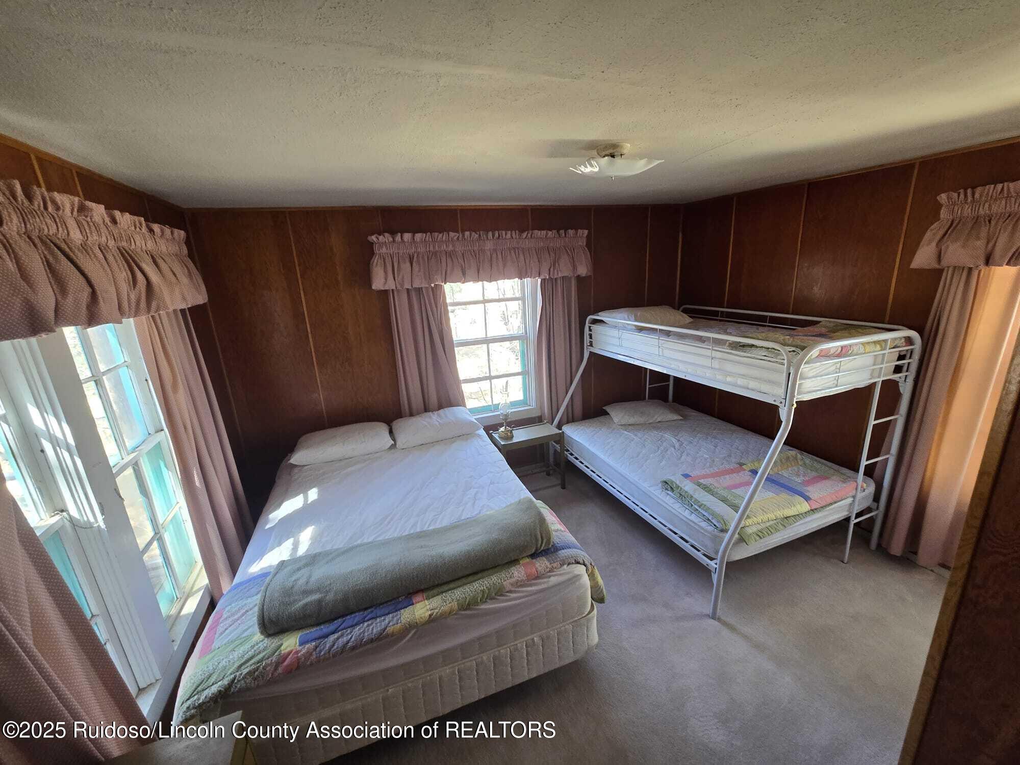 126 & 128 Cedar Place, Ruidoso, New Mexico image 11